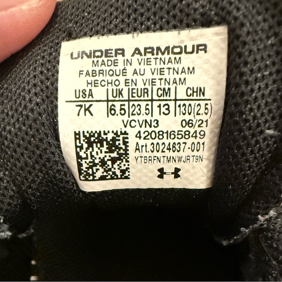 Under Armour Kids Black and White Sneakers - Picture 7 of 7